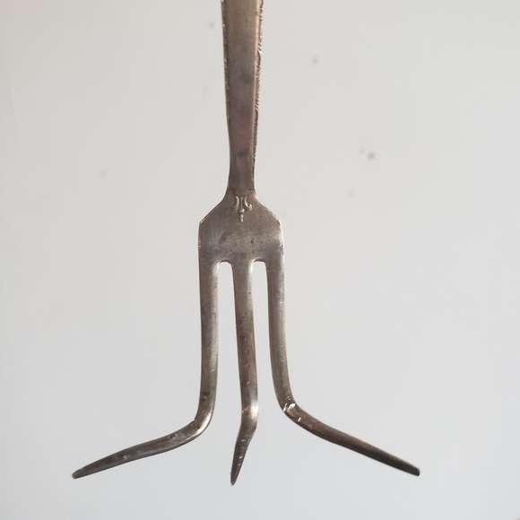 Meet your Posher, Elizabeth - Picture 1 of 1